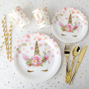 Unicorn plates with large pink polka dots