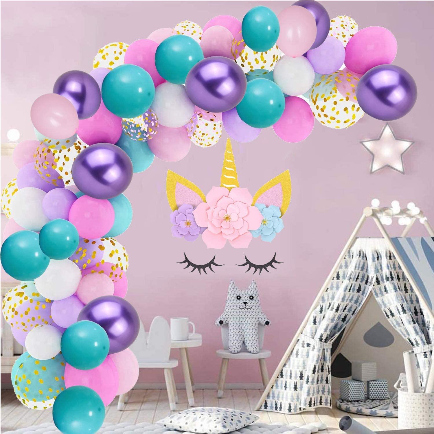 Guirlande de ballons décoratifs et sa licorne multicolore