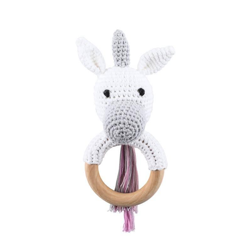 Peluche Unicornio Crochet Sonajero - Un unicornio
