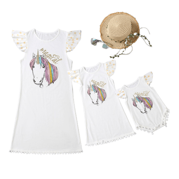 Vestidos de unicornio con flecos para madre e hija